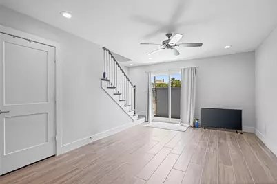 525 11th Street, Galveston, TX 77550 - Photo 4