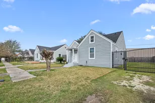 5519 Hillman St, Houston, TX 77023 - Photo 20