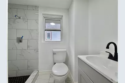 27 Norwood Street, Houston, TX 77011 - Photo 30