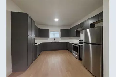 27 Norwood Street, Houston, TX 77011 - Photo 4