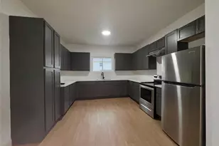 27 Norwood St, Houston, TX 77011 - Photo 4