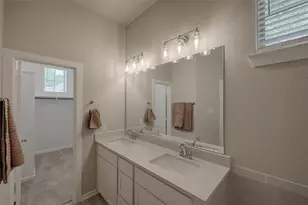 115 Handley Dr, Montgomery, TX 77316 - Photo 12