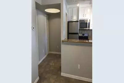2801 Carrolton #8, Houston, TX 77023 - Photo 1
