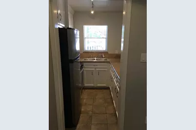 2801 Carrolton #7, Houston, TX 77023 - Photo 2