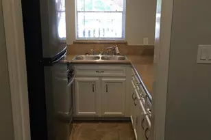 2801 Carrolton, Houston, TX 77023 - Photo 2