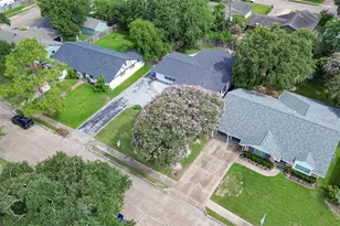 7034 Langdon Ln, Houston, TX 77074 - Photo 44