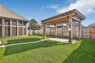 13722 Playa Lucia Court, Houston, TX 77044 - Photo 6
