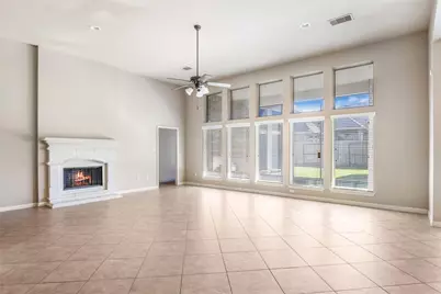 13722 Playa Lucia Court, Houston, TX 77044 - Photo 38