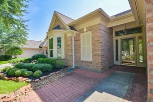 4510 Elmstone Ct, Houston, TX 77345 - Photo 4