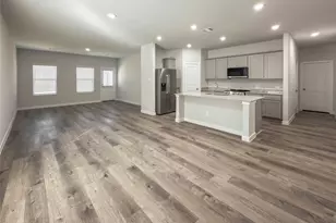 436 Shoreview Dr, Conroe, TX 77303 - Photo 4