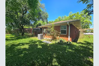 801 Rosewood Drive, Baytown, TX 77520 - Photo 28