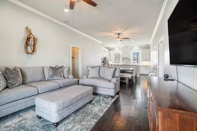 1171 Sailfish Street, Bayou Vista, TX 77563 - Photo 10