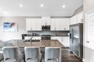 920 Lunar View Ct, Katy, TX 77493 - Photo 16