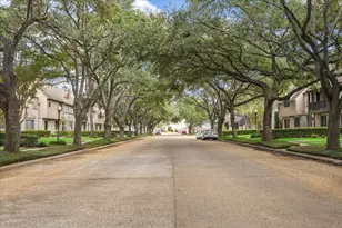 15338 Falmouth Ave, Houston, TX 77084 - Photo 2