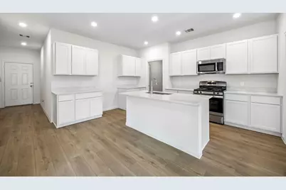 13735 Lago Vista Drive, Iowa Colony, TX 77583 - Photo 6