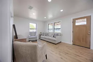 314 S Ridge St, Hallettsville, TX 77964 - Photo 6