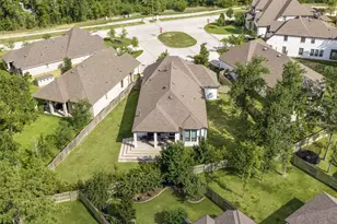 112 Morning Nook Ct, Montgomery, TX 77316 - Photo 2