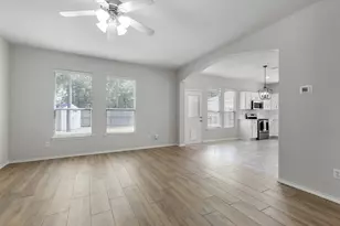 2318 Colonial Springs Ln, Spring, TX 77386 - Photo 10
