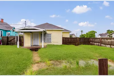 1211 W 2nd Street, Freeport, TX 77541 - Photo 4