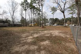 21812 Cherry St, New Caney, TX 77357 - Photo 14