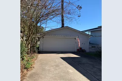 210 Willow Bend, Onalaska, TX 77360 - Photo 14