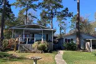 210 Willow Bend, Onalaska, TX 77360 - Photo 2
