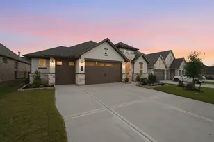 10025 Larkin Cv, Willis, TX 77318 - Photo 2