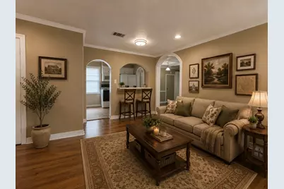 6605 Westview Drive, Houston, TX 77055 - Photo 2