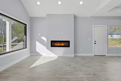 18434 Fannin Road, Willis, TX 77378 - Photo 8