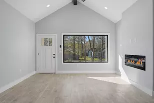 18434 Fannin Rd, Willis, TX 77378 - Photo 10