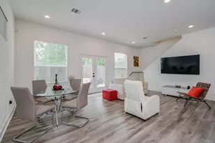 970 Highland Sound Ln, Houston, TX 77091 - Photo 10