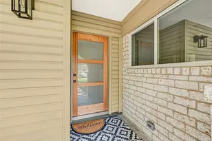 11306 Valley Spring Dr, Houston, TX 77043 - Photo 44