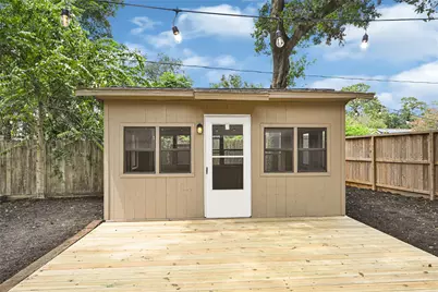 11306 Valley Spring Drive, Houston, TX 77043 - Photo 40