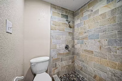 711 Leicester Lane, Houston, TX 77034 - Photo 32