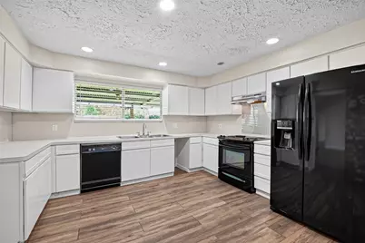 711 Leicester Lane, Houston, TX 77034 - Photo 24