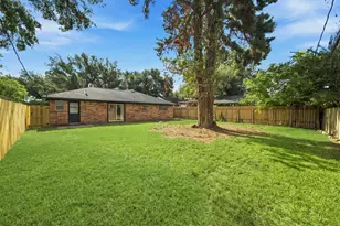 2413 Shadowdale Dr, Houston, TX 77043 - Photo 24