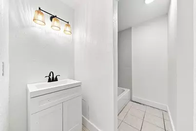 2413 Shadowdale Drive, Houston, TX 77043 - Photo 22