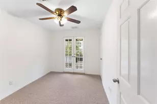 2218 Hopkins St, Houston, TX 77006 - Photo 24