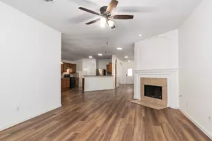 32350 Cross Spring Park Ln, Conroe, TX 77385 - Photo 6