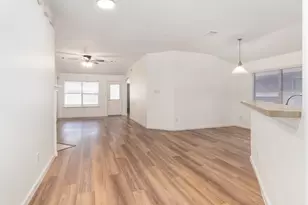 32350 Cross Spring Park Ln, Conroe, TX 77385 - Photo 4