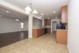 2814 Oriole Wood Ct, Houston, TX 77038 - Photo 10