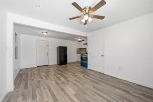 626 Henke St, Houston, TX 77020 - Photo 16
