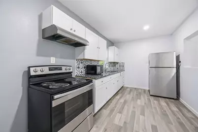 626 Henke Street #A, Houston, TX 77020 - Photo 10