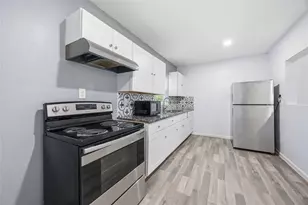 626 Henke St, Houston, TX 77020 - Photo 10