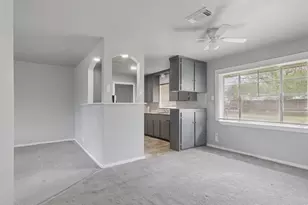 9029 Homewood Ln, Houston, TX 77078 - Photo 10