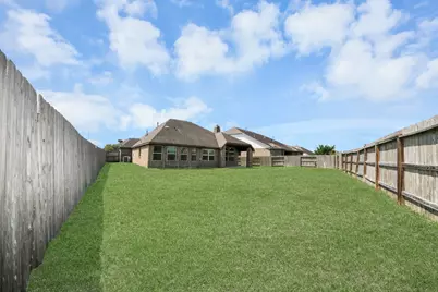 6243 Garden Lakes Lane, Sugar Land, TX 77479 - Photo 22