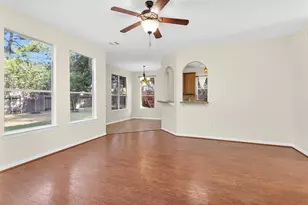 2 Lulach Cir, Conroe, TX 77301 - Photo 14