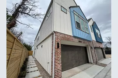 328 Janisch #D, Houston, TX 77018 - Photo 2