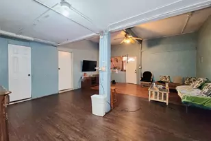 418 Bishop St, Houston, TX 77009 - Photo 6