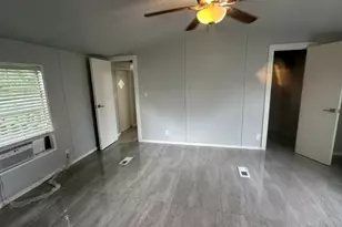 7535 Nodding Pines Ln, Houston, TX 77044 - Photo 8